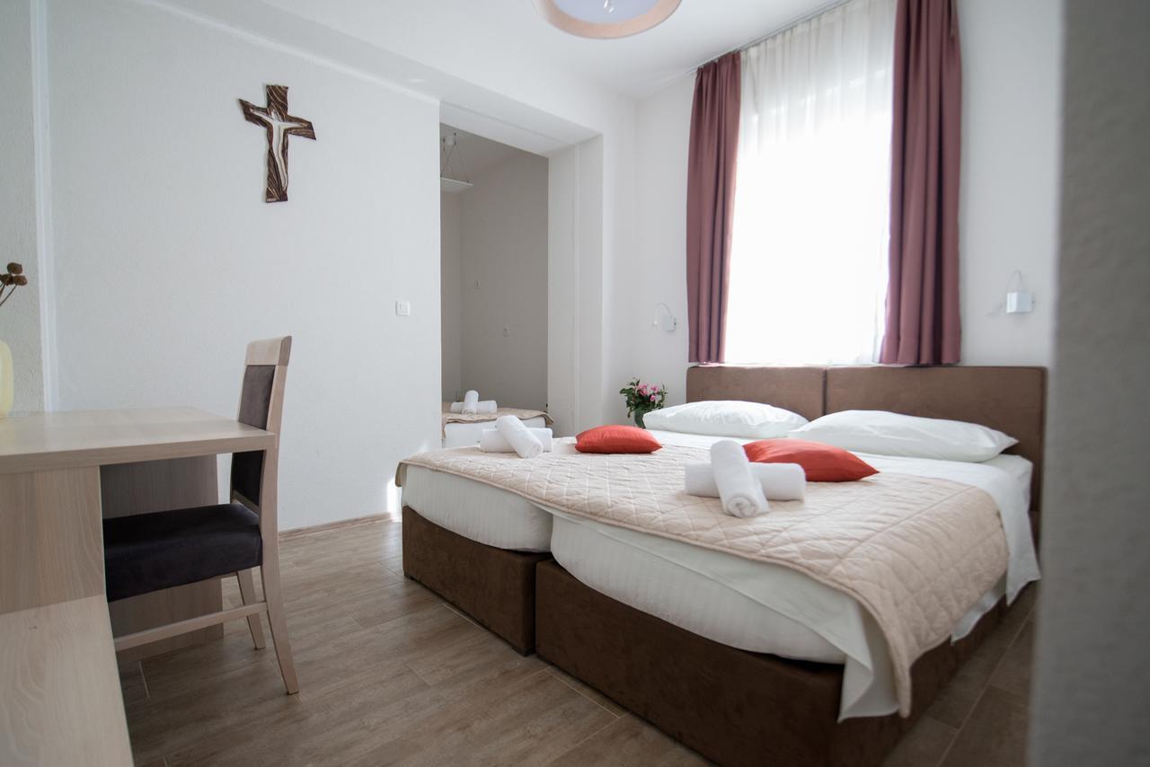 Hotel Olivia เมจูโกเรีย ภายนอก รูปภาพ